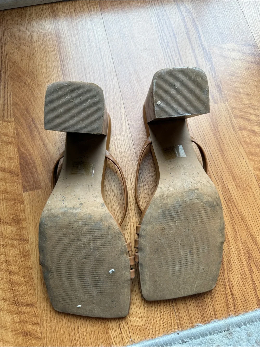 Princess Polly Brown Strappy Block Heel Sandals - Picture 3 of 3